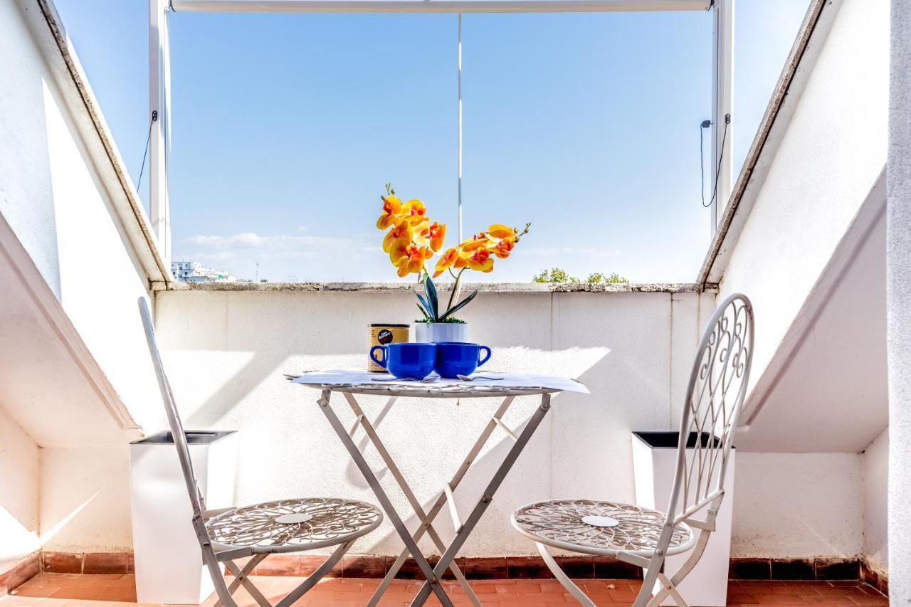Bbhome Penthouse Bright And Elegant Metro Conca D'Oro Roma Exterior foto